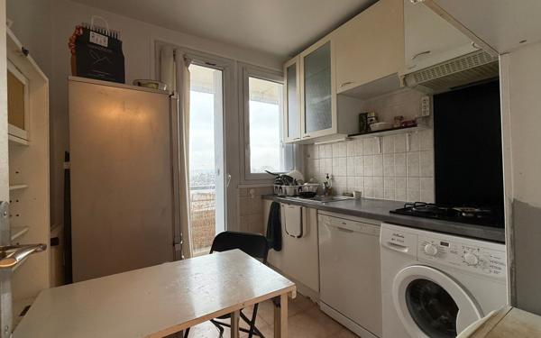 Appartement à louer    2 pièces • 42,75 m2 Joinville-le-Pont