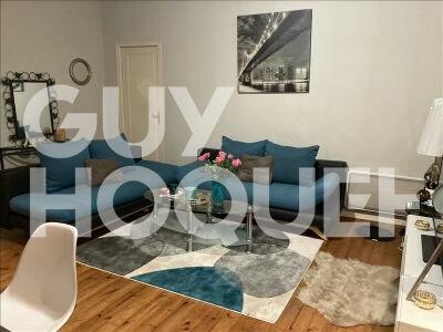 Immeuble Marmande avec local commercial+appartement T3 avec accès indépendant.