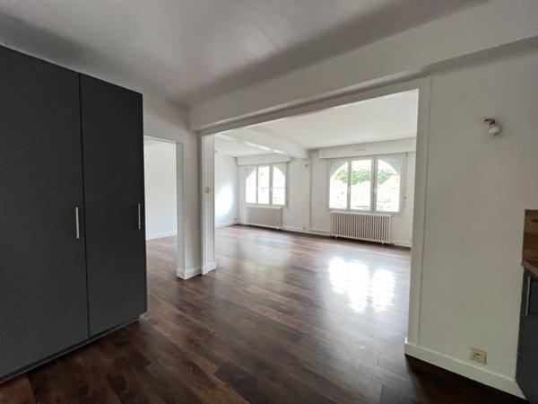 Maison composée d'un appartement à SAINT BRIEUC (22)