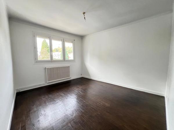 Maison composée d'un appartement à SAINT BRIEUC (22)