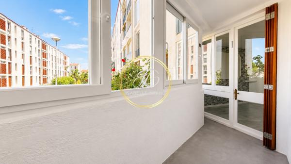 Appartement
         5 pièces
        - 83 m² Exclusivité 99 000 € *
