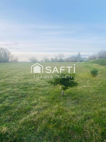 TERRAIN CONSTRUCTIBLE - ASNIERES LA GIRUAD