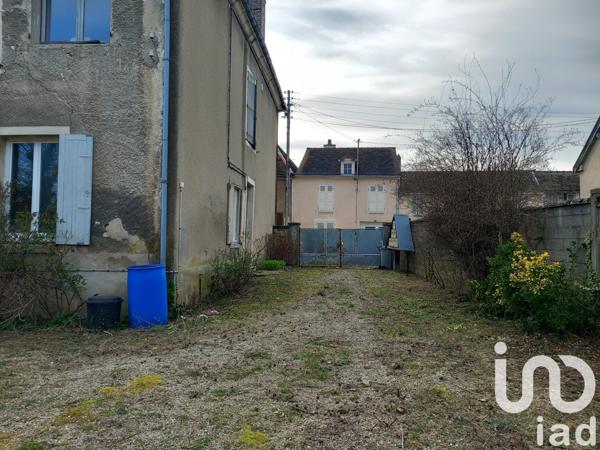 Maison traditionnelle 9 pièces de 242 m² à Brienne-le-Château (10500)