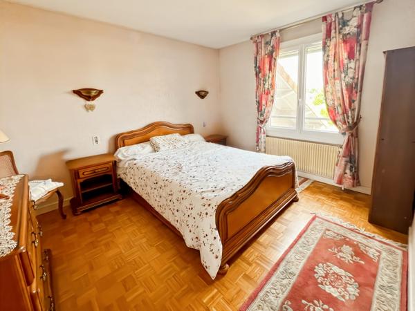 MABLY (42300) — Maison familiale 138 m² · Garage 44 m² · Jardin clos