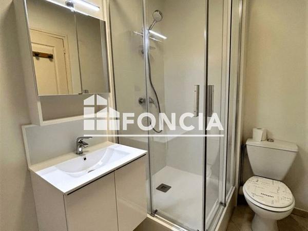 Location Studio 25.3 m² - 36 RUE GATELLIET Melun 77000