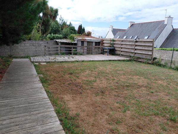 A LOUER POUR 18 MOIS - RARE - T3 MEUBLE PARFAIT ETAT AVEC GRAND JARDIN ET GARAGE