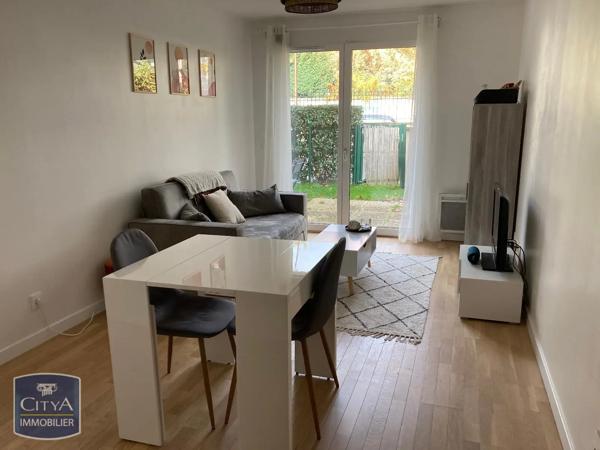 Appartement à louer 2 pièces 46.62m² Versailles (78000)