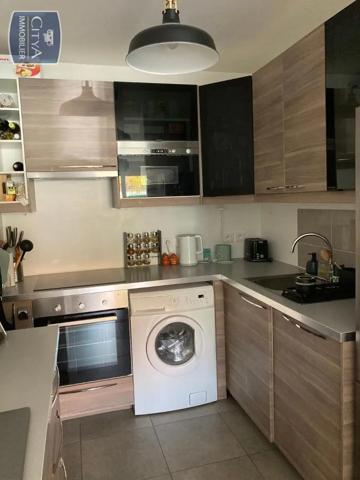 Appartement à louer 2 pièces 46.62m² Versailles (78000)