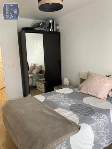 Appartement à louer 2 pièces 46.62m² Versailles (78000)