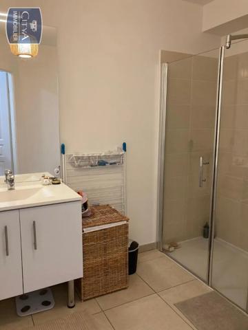 Appartement à louer 2 pièces 46.62m² Versailles (78000)