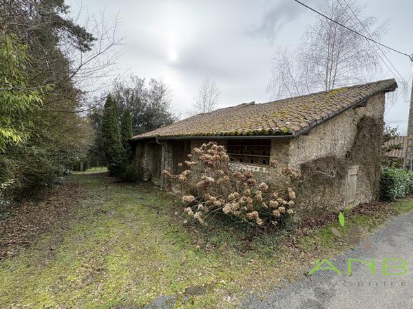 🏡 Une maison pleine de caractère au cœur d’un hameau paisible de Rouzède