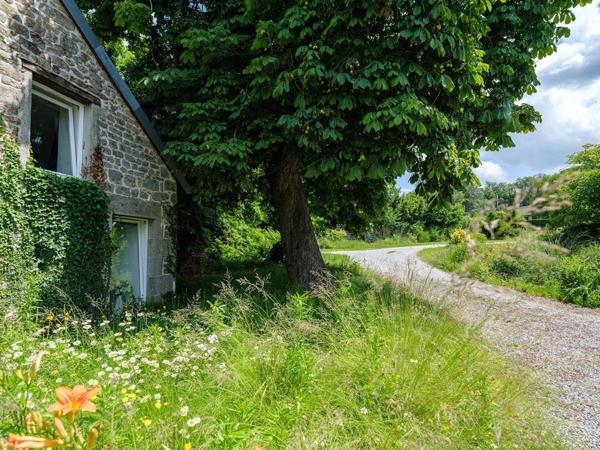 A VENDRE - SAINT VAURY (23) - Domaine d’Exception avec Gîtes & Chambres d’Hôtes – Labellisé Gîtes de France