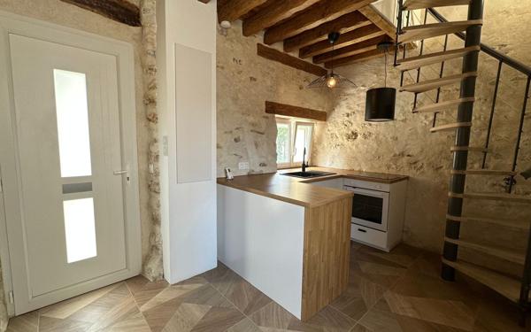 Maison à louer    3 pièces • 33,65 m2 Voisins-le-Bretonneux