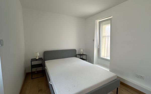 Maison à louer    3 pièces • 33,65 m2 Voisins-le-Bretonneux