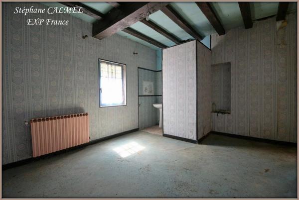 Maison de charme avec piscine à Saint-Nexans, France