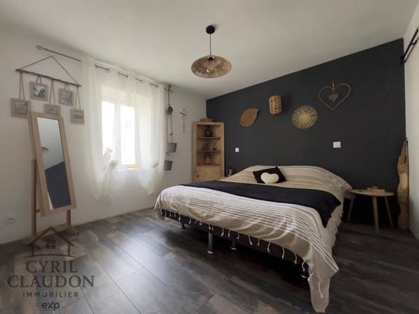 THAIRÉ – À 10 min des plages de Châtelaillon-Plage Maison rénovée – 5 pièces – Suite parentale – Terrasse, piscine & garage