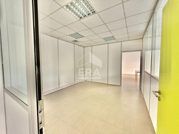 Orleans HYPERCENTRE - Bureaux  90 m² avec stationnement