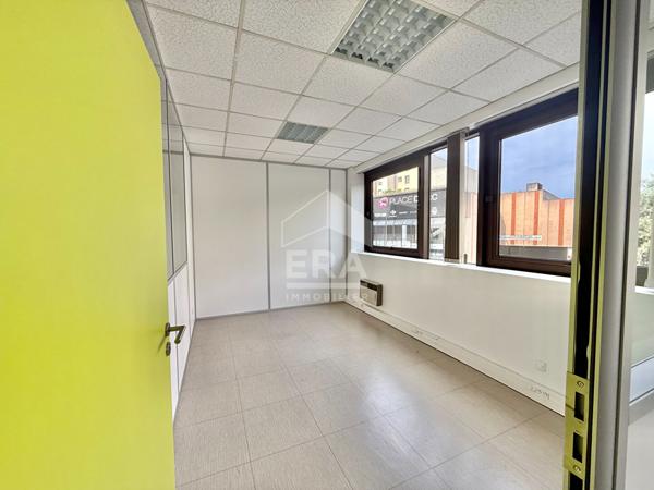 Orleans HYPERCENTRE - Bureaux  90 m² avec stationnement