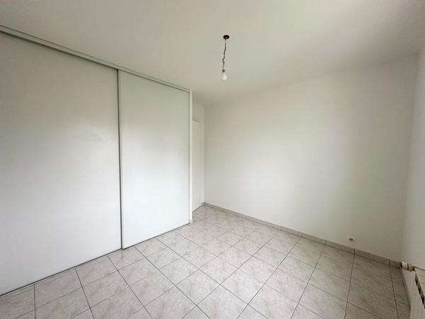 MAISON DE PLAIN PIED 4 CHAMBRES JARDIN