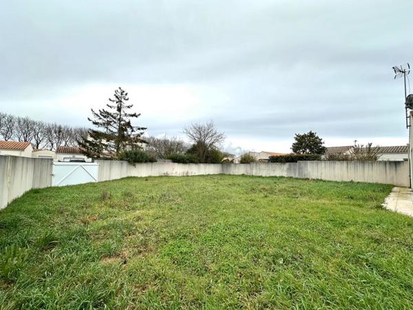 MAISON DE PLAIN PIED 4 CHAMBRES JARDIN