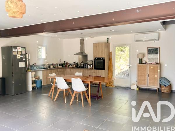 Maison à vendre 5 pièces 115 m² Saint-Maximin-la-Sainte-Baume