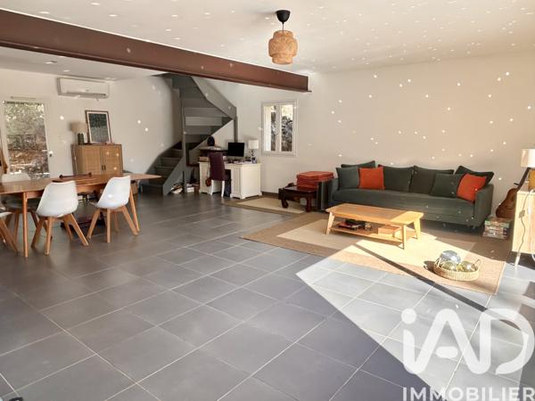 Maison à vendre 5 pièces 115 m² Saint-Maximin-la-Sainte-Baume