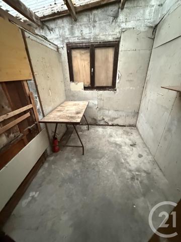 Immeuble à vendre  85 m2 LOUVROIL - 59