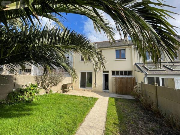 Maison individuelle à vendre à Saint-Pol-de-Léon dans le Finistère (29250), ref : 25397   
Centre ville