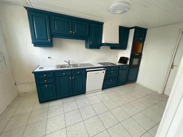 Maison individuelle à vendre à Saint-Pol-de-Léon dans le Finistère (29250), ref : 25397   
Centre ville