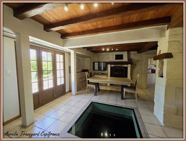 Propriété d'exception à vendre 7 pièces BRIZAMBOURG (17) avec vie de plain-pied, terrain de tennis, piscine- TERRAIN DE + 14300m² AVEC ETANG