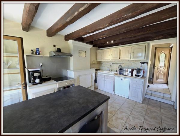 Propriété d'exception à vendre 7 pièces BRIZAMBOURG (17) avec vie de plain-pied, terrain de tennis, piscine- TERRAIN DE + 14300m² AVEC ETANG