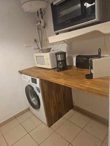 A VENDRE – BUNGALOW MEUBLÉ À MOINS DE 100 MÈTRES DU LAGON – LA COULÉE, SAINT-FRANÇOIS