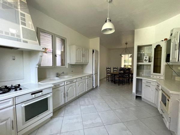 Maison à louer à Dole dans le Jura (39100), ref : 39033-949208