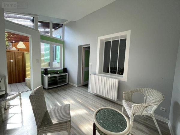 Maison à louer à Dole dans le Jura (39100), ref : 39033-949208