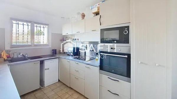 MAISON 84 m2 3 pièces