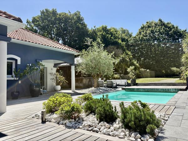Maison 5 pièce(s) 4 chambre(s) 145 m²