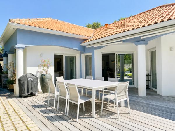 Maison 5 pièce(s) 4 chambre(s) 145 m²