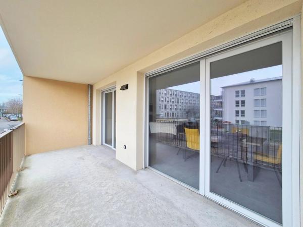 Appartement T3 avec balcon en plein centre de Belley