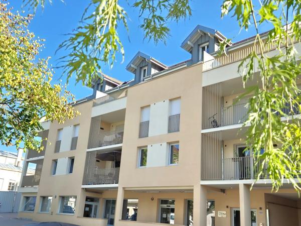 Appartement T3 avec balcon en plein centre de Belley