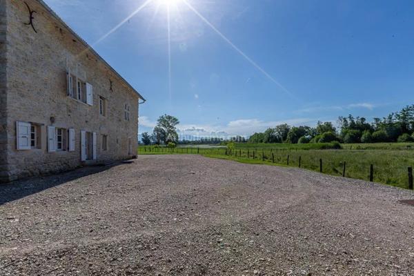 Vente Maison 6 pièces 167 m2 à Le Bouchage