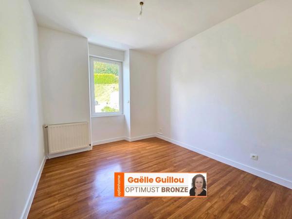 Appartement RDC 3 pièces -56m²- Vue mer - St Pol de Léon - Place de parking + cave