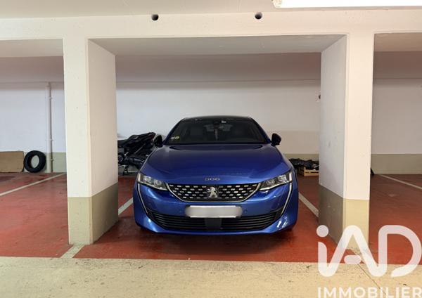 Parking à vendre 12 m² Paris 11