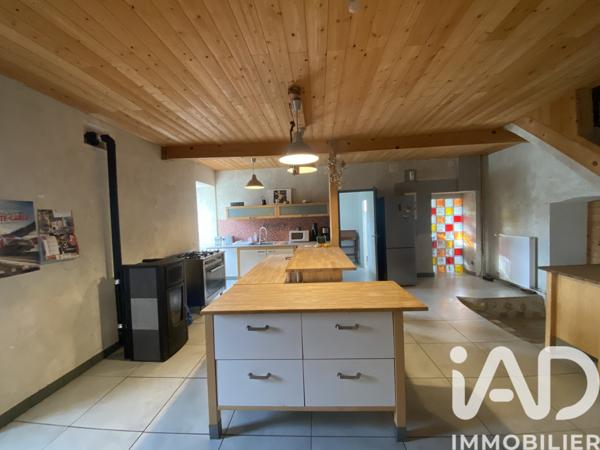 Maison à vendre 8 pièces 279 m² Chabestan