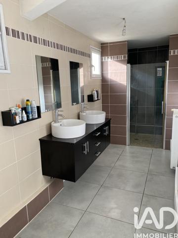 Maison à vendre 8 pièces 279 m² Chabestan