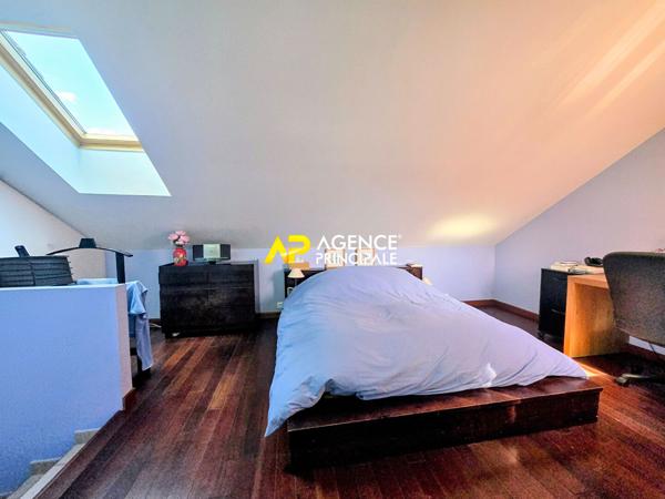 Maison 6 pièces, 5 chambres sur le marché des coteaux à ARGENTEUIL 399 900 € **  - Référence  4574