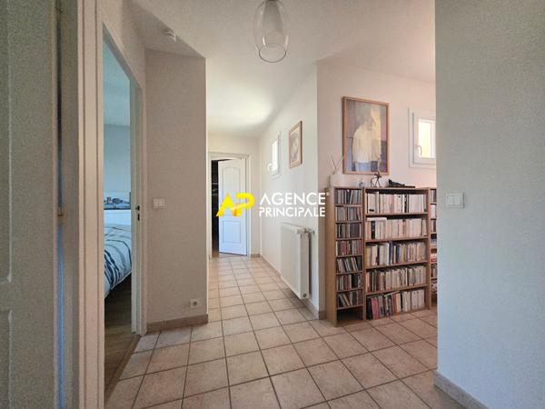 Maison 6 pièces, 5 chambres sur le marché des coteaux à ARGENTEUIL 399 900 € **  - Référence  4574