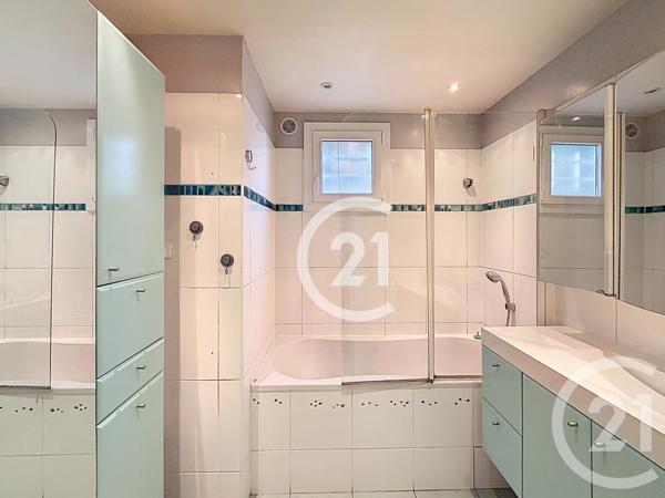 Maison à vendre  5 pièces - 126 m2 ST MARTIN DE CRAU - 13