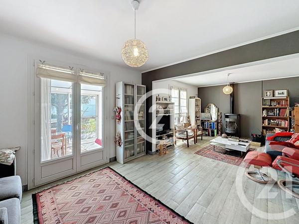 Maison à vendre  5 pièces - 126 m2 ST MARTIN DE CRAU - 13