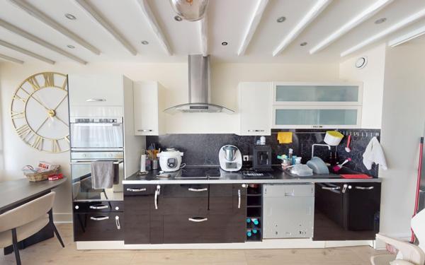 Appartement à vendre    3 pièces • 76,64 m2 Meaux