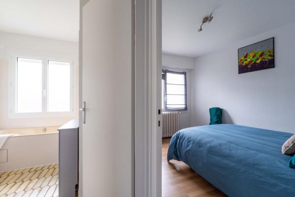 Élégante maison des années 50 en exclusivité – Aperçu mer – Garage rare